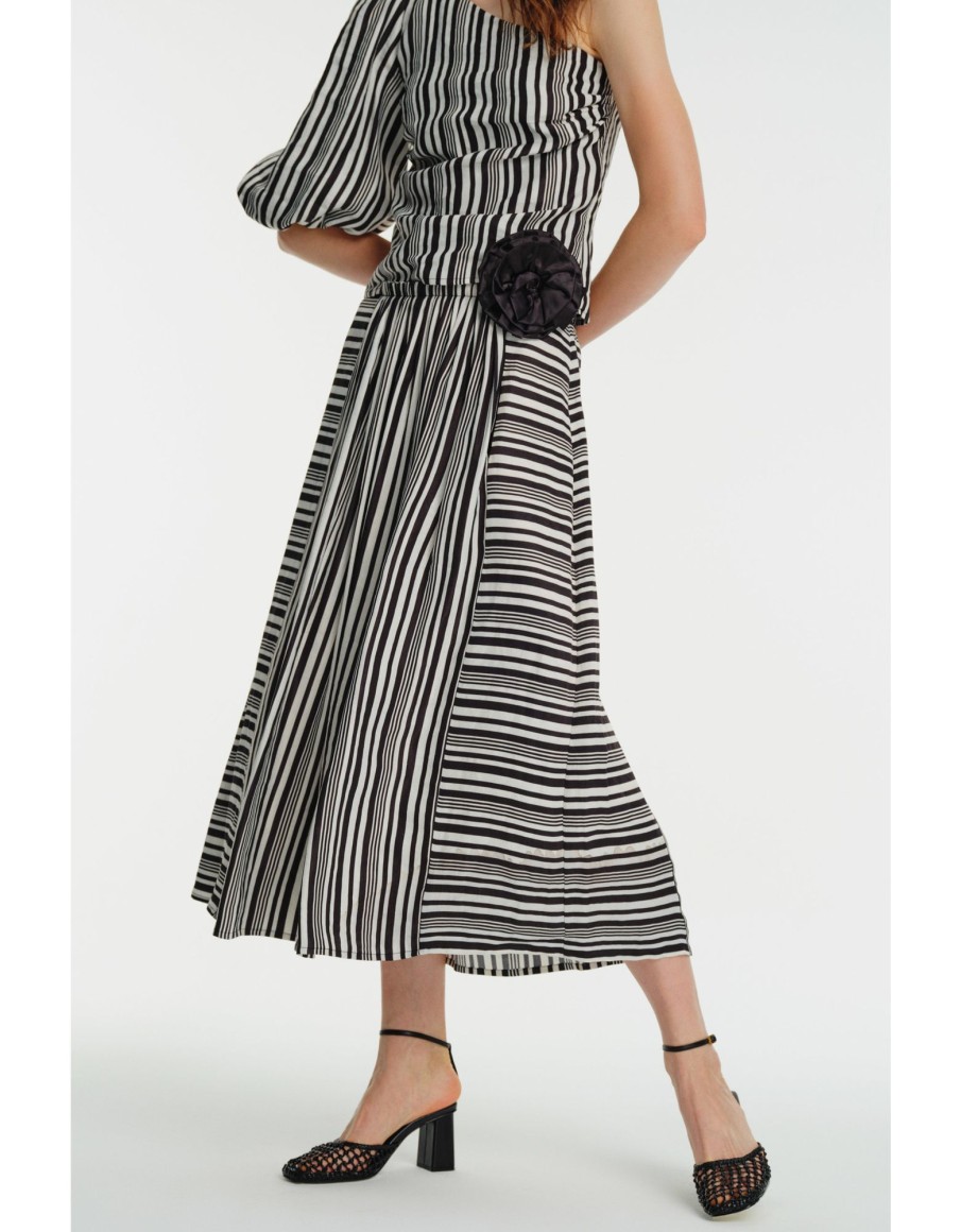 Clothing & Accessories Exquise | Exquise - 3215011 - Monochrome Stripe Long Skirt Black & White